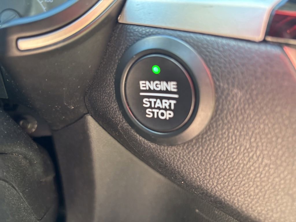 Used 2020 Ford Escape SE AWD/4WD image 28