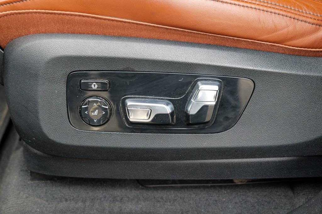 Used 2023 BMW X5 M50i w/ Executive Package AWD/4WD image 25