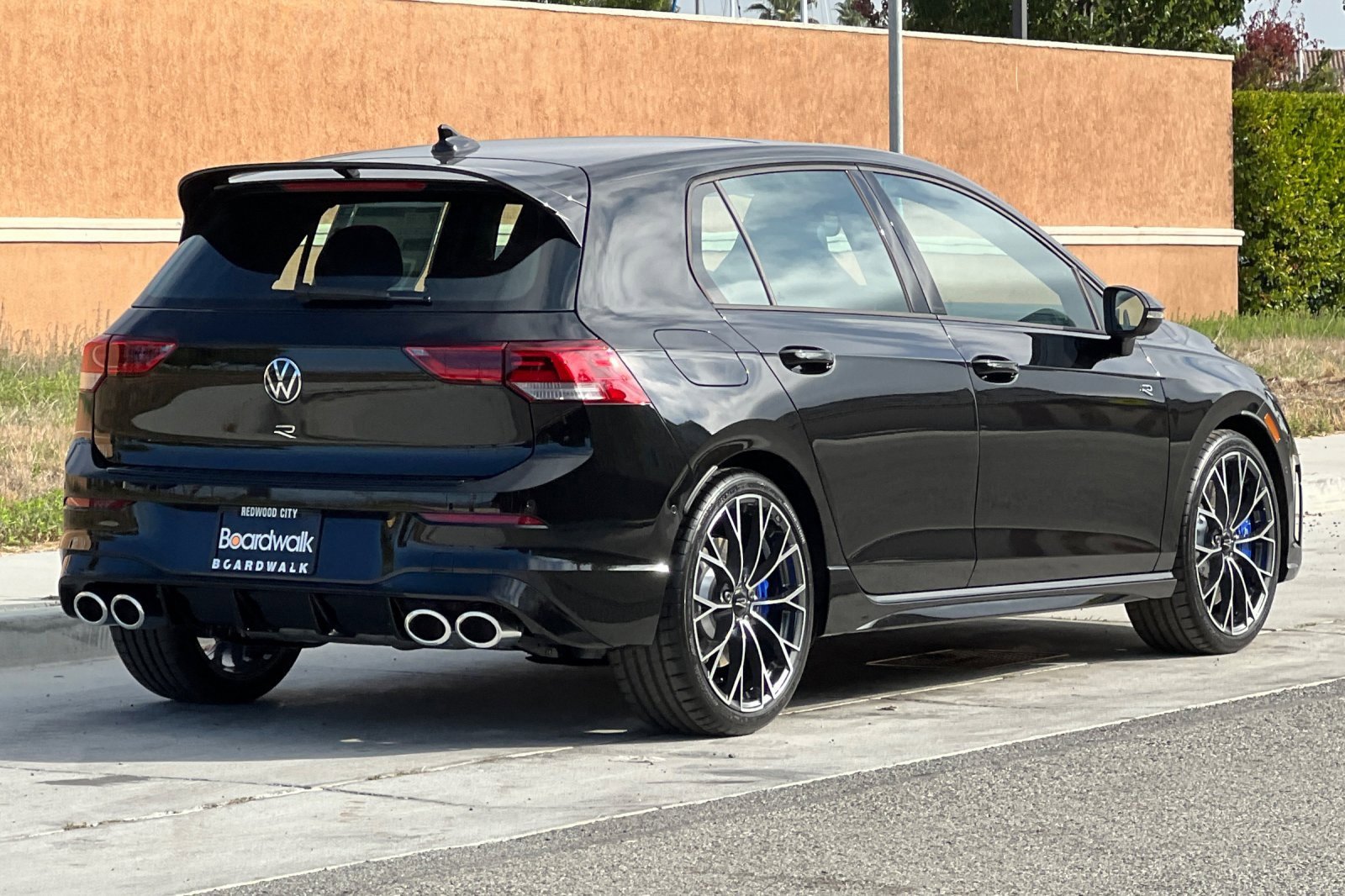 New 2025 Volkswagen Golf image 4