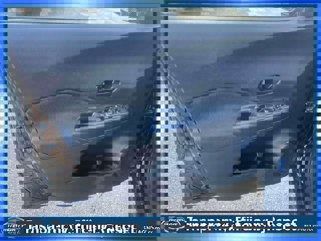 Certified 2020 Nissan Kicks S image 15