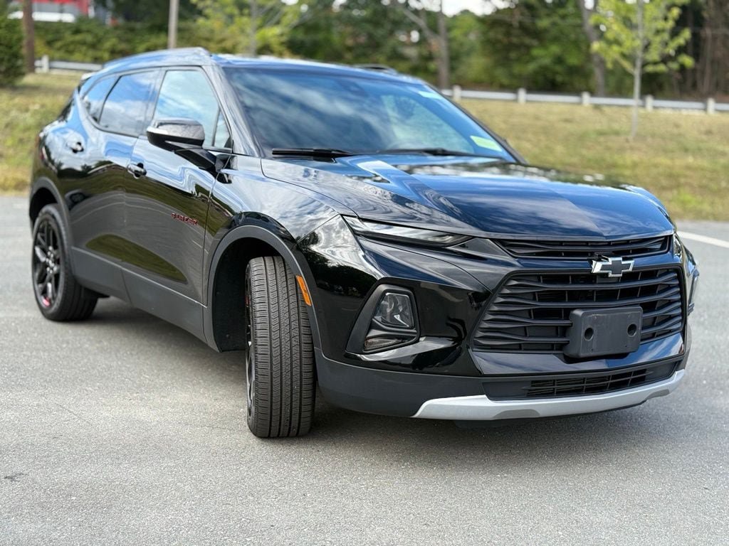 Used 2022 Chevrolet Blazer LT w/ Redline Edition AWD/4WD image 8