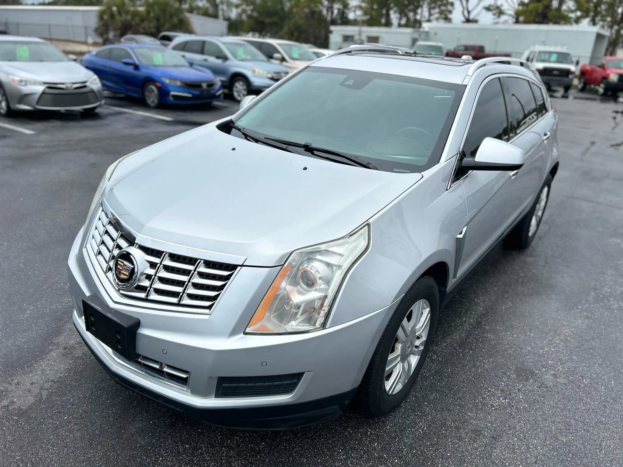 Used 2016 Cadillac SRX Luxury w/ Driver Awareness Package image 3