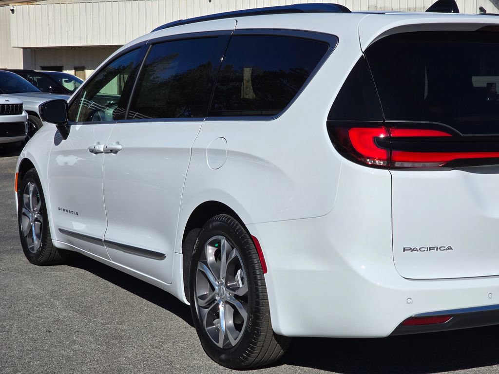 New 2026 Chrysler Pacifica Pinnacle image 41