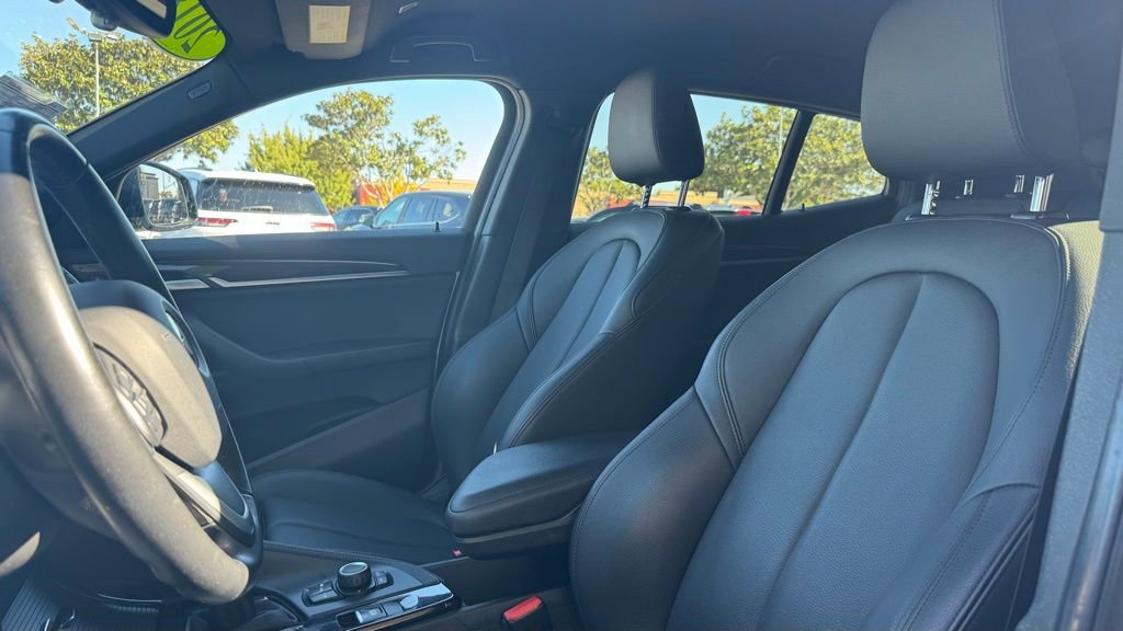 Used 2018 BMW X2 sDrive28i w/ Convenience Package FWD image 16