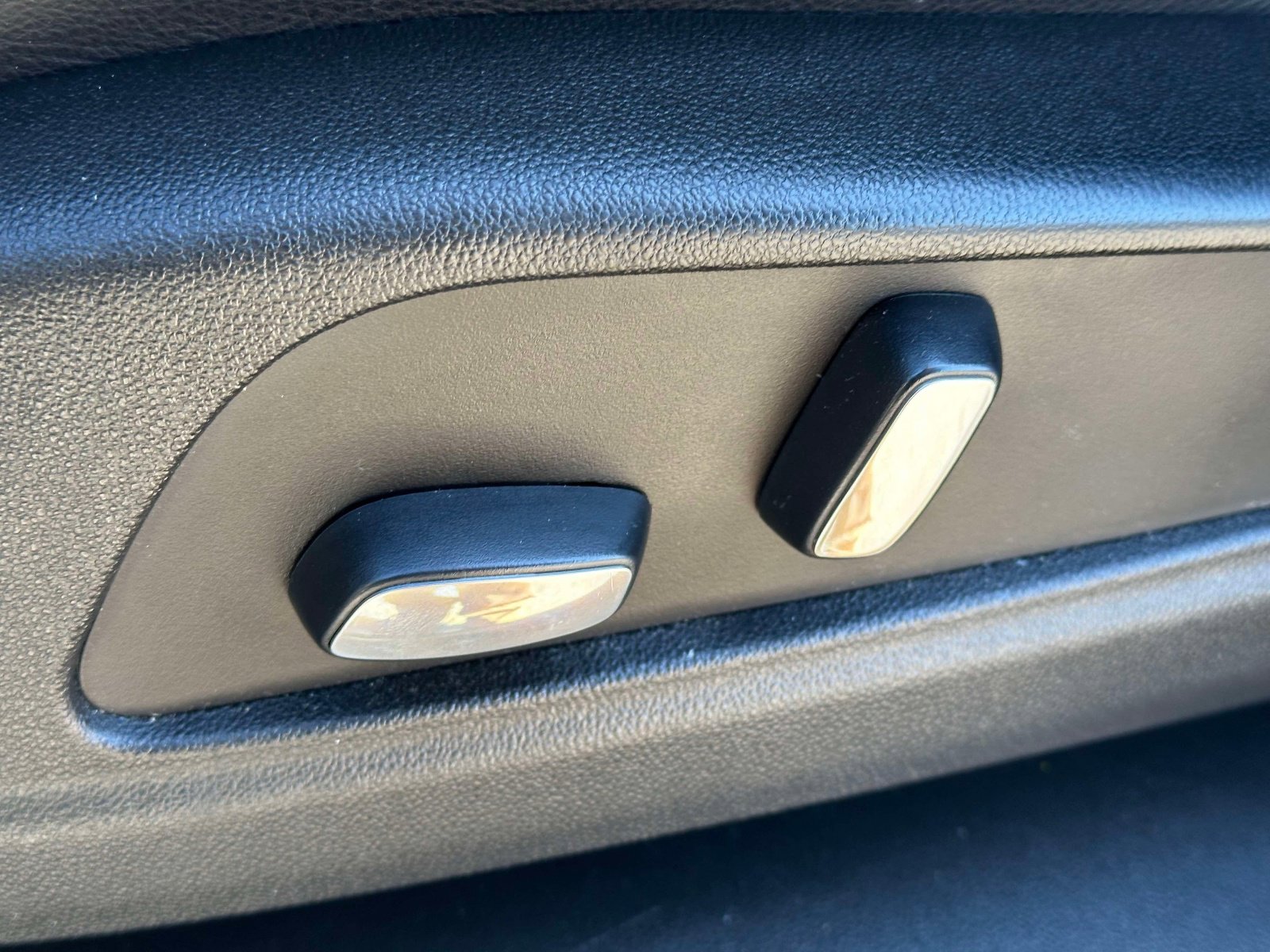 Used 2021 Cadillac XT5 Luxury image 23