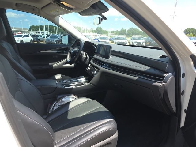 Used 2023 INFINITI QX60 Luxe w/ Performance Audio Package FWD image 8