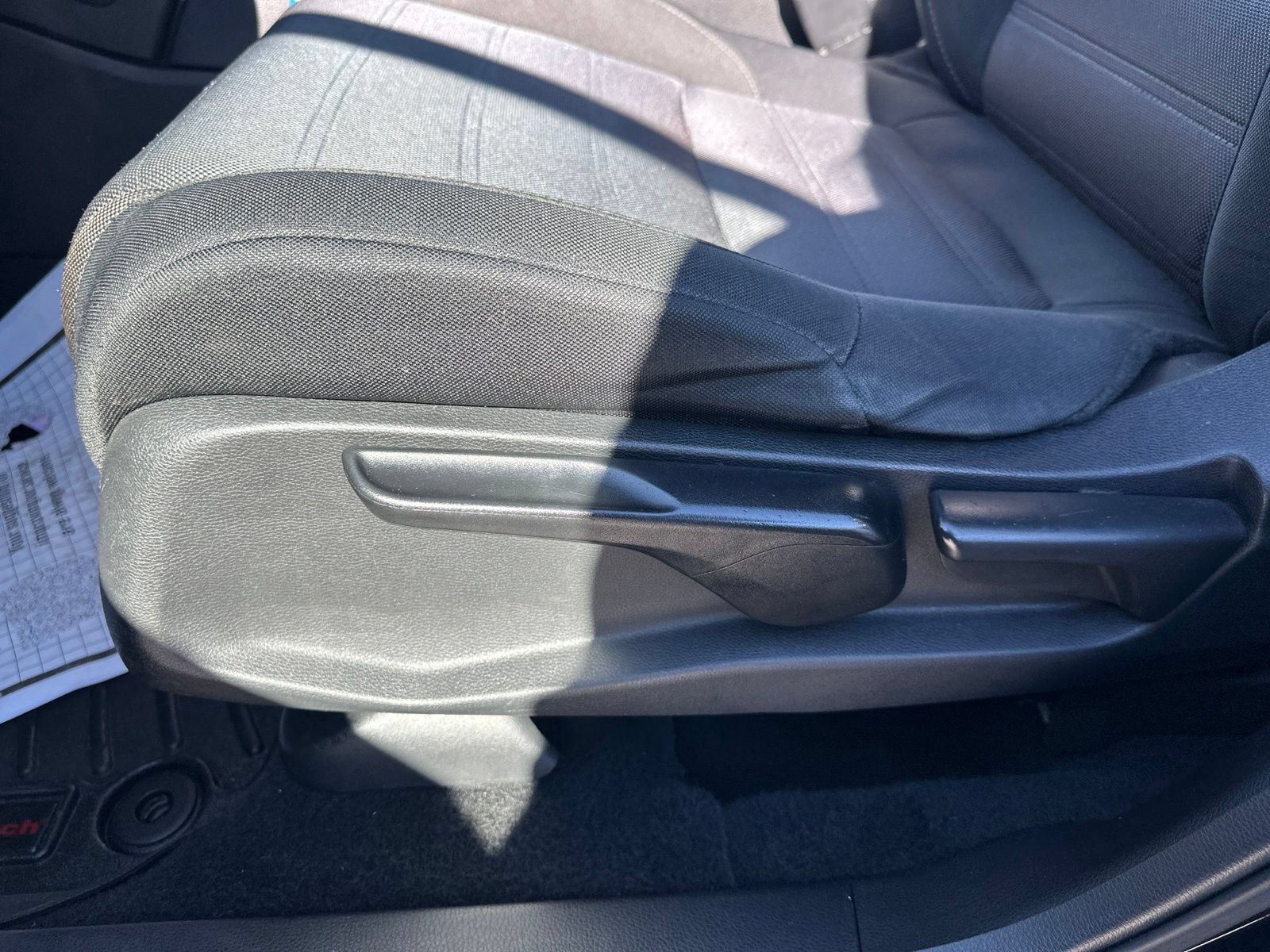 Used 2019 Honda CR-V LX image 14