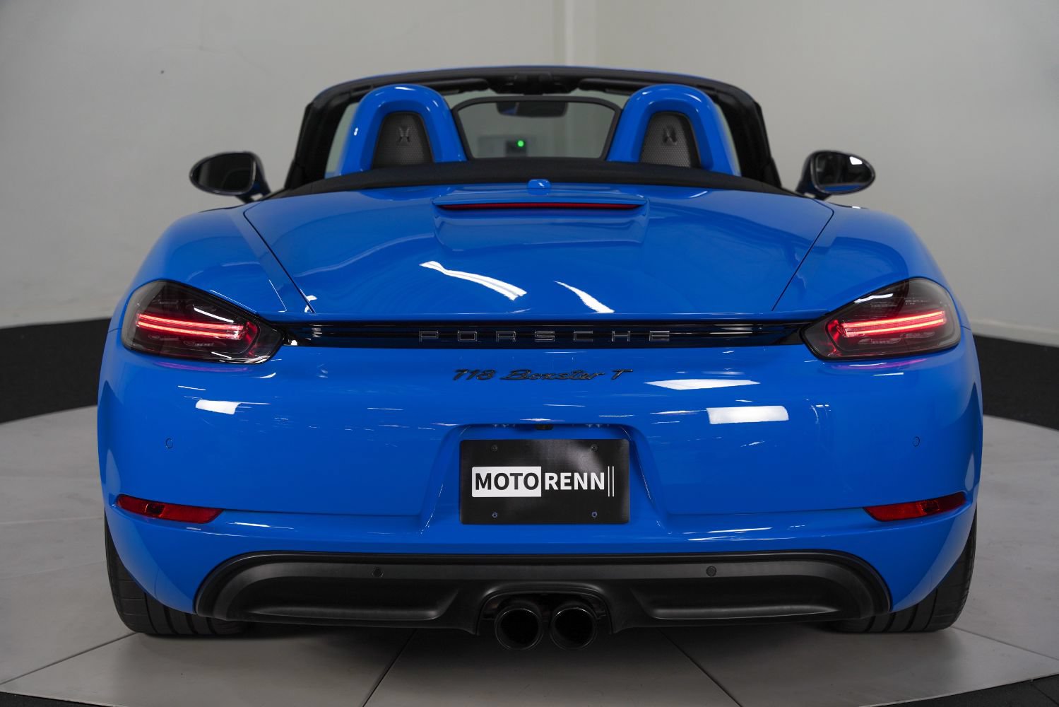 Used 2022 Porsche 718 Boxster RWD image 8