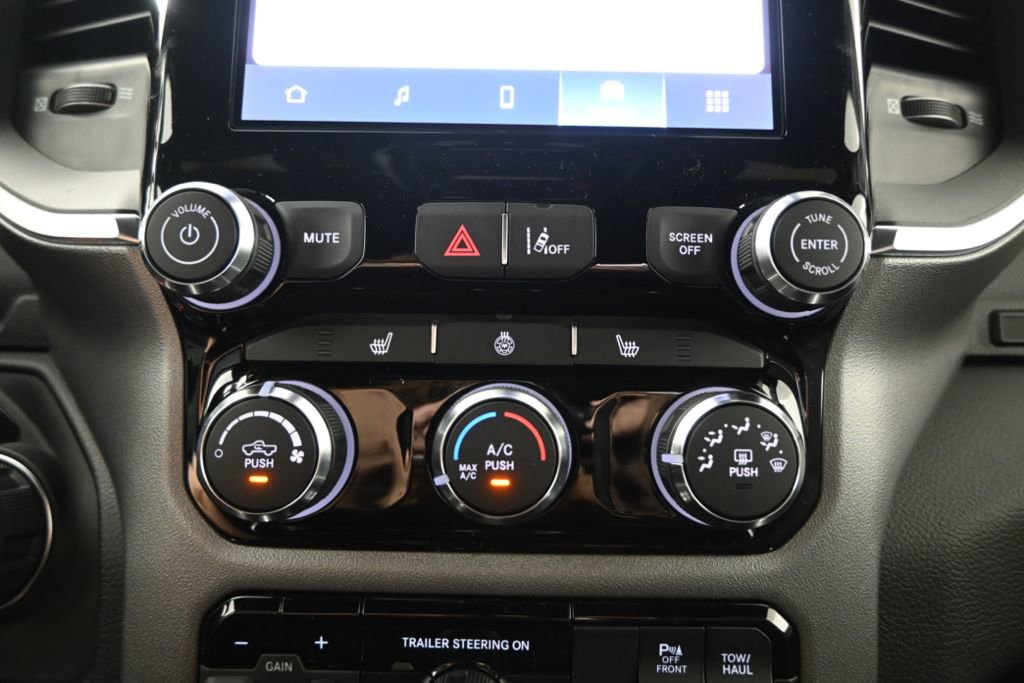 Used 2025 RAM 1500 Big Horn AWD/4WD image 28