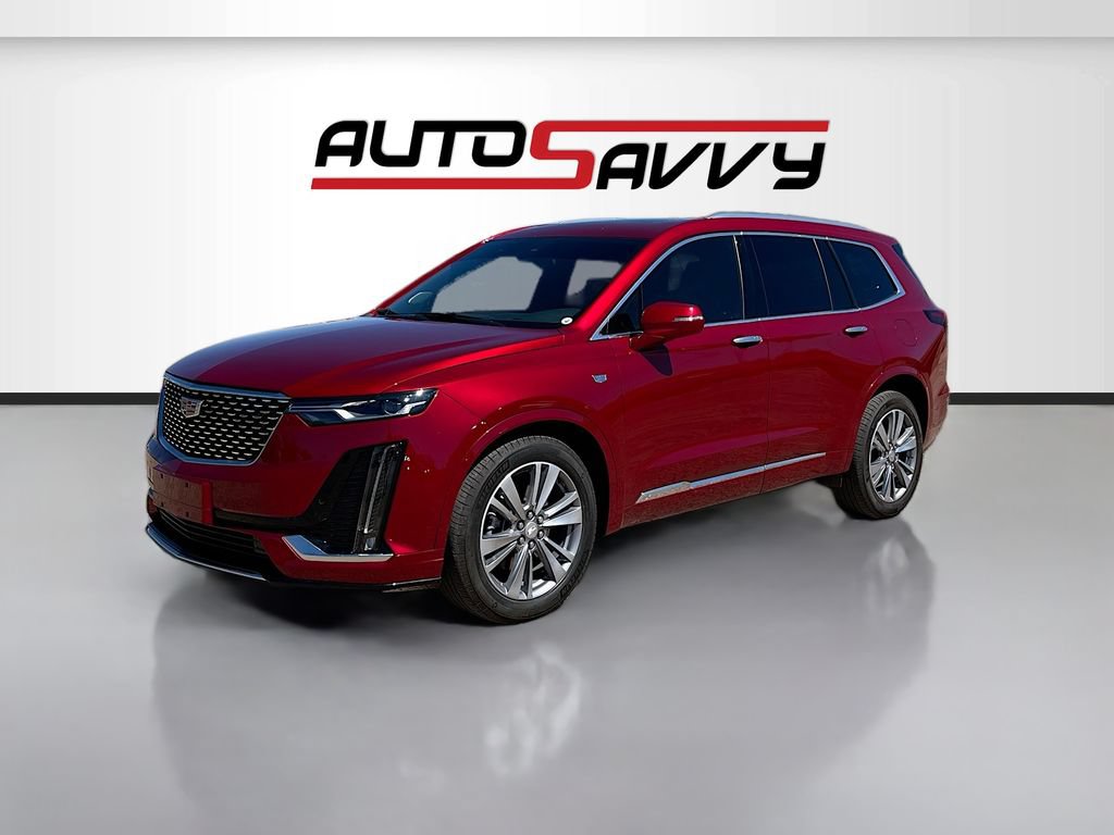 Used 2025 Cadillac XT6 Premium Luxury AWD/4WD image 3