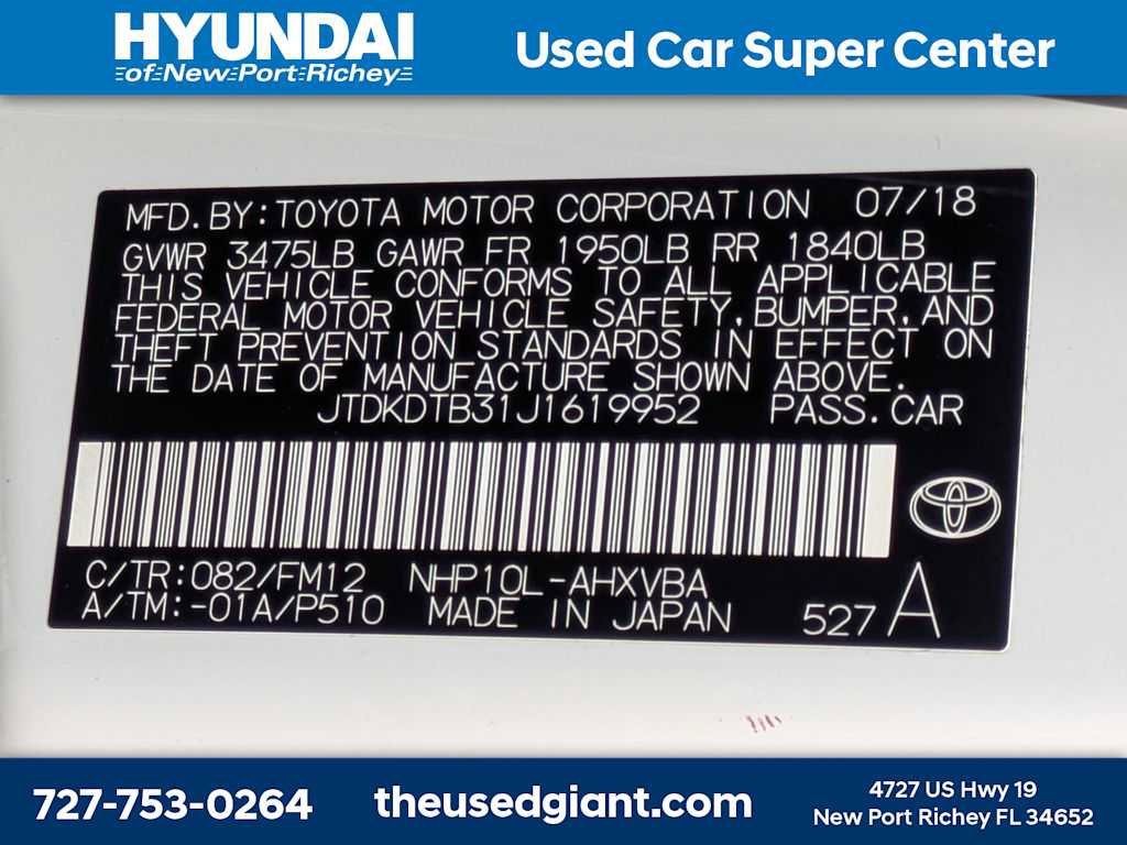 Used 2018 Toyota Prius C Two image 32