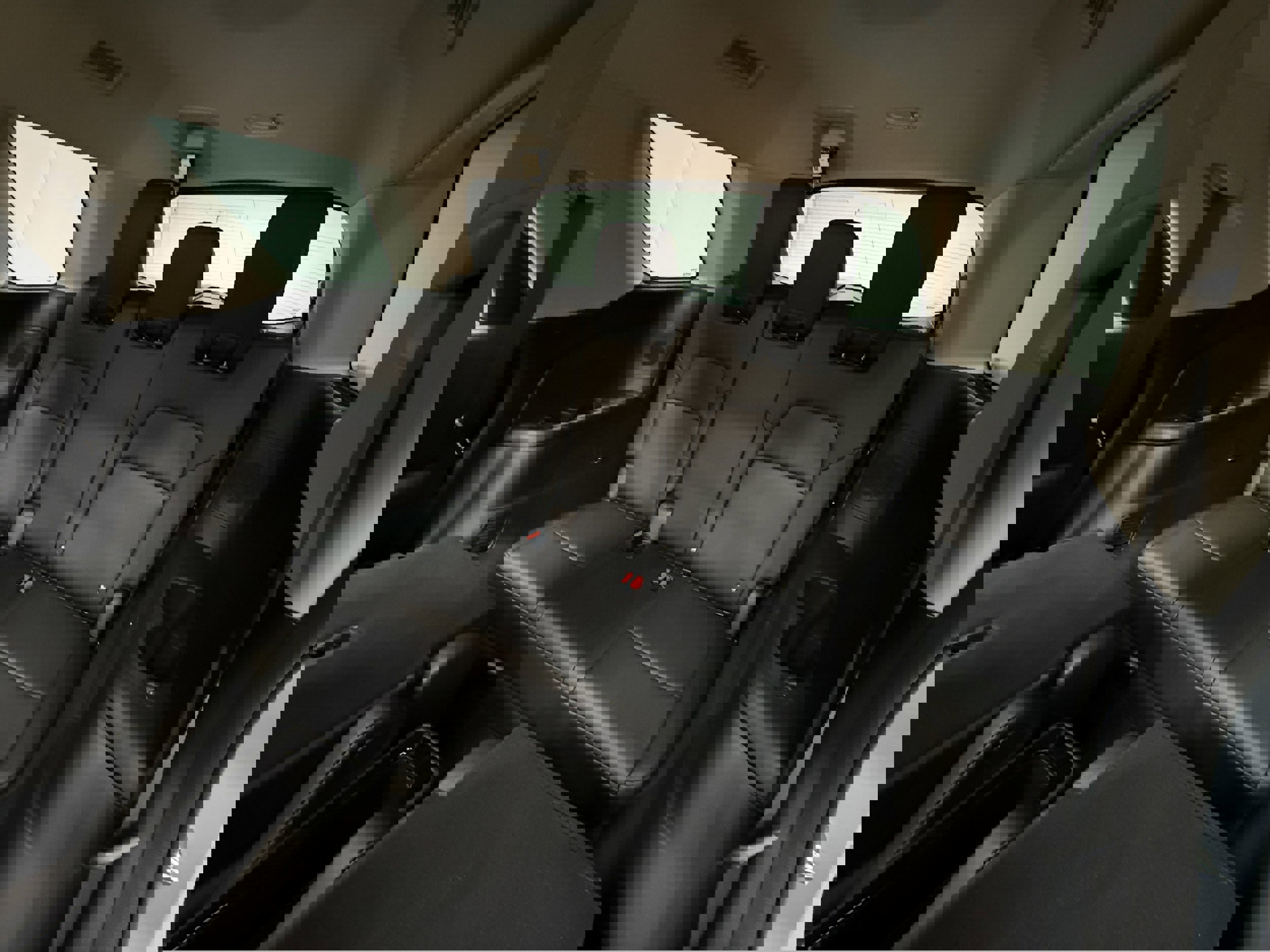 Used 2022 Nissan Pathfinder Platinum image 28