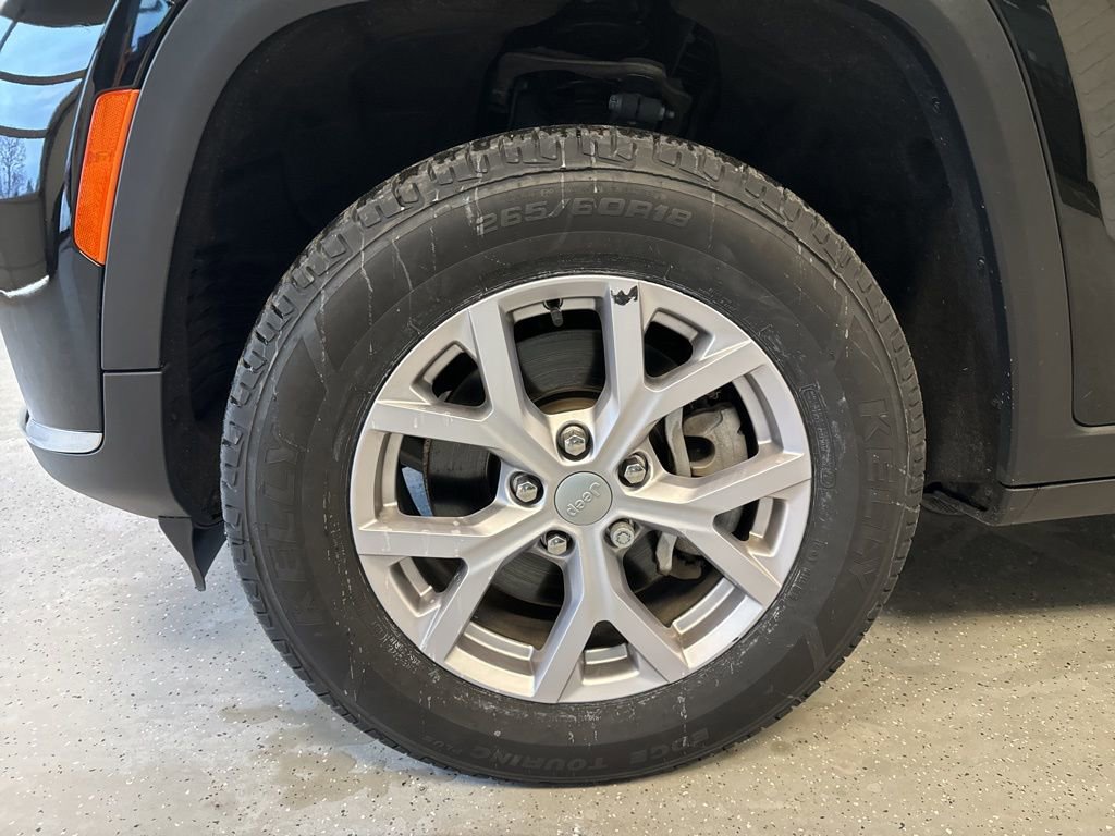 Used 2022 Jeep Grand Cherokee L Limited image 36