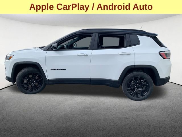 Used 2023 Jeep Compass Altitude image 6