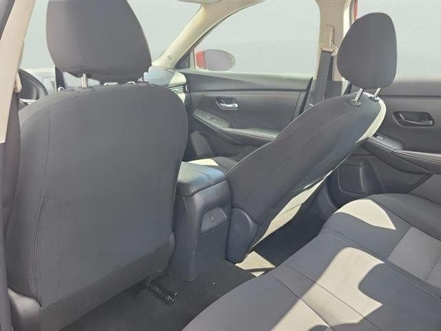 Used 2024 Nissan Sentra SV FWD image 9