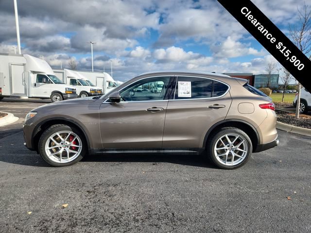 Used 2019 Alfa Romeo Stelvio Ti Lusso w/ Quick Order Package 22X Lusso image 5
