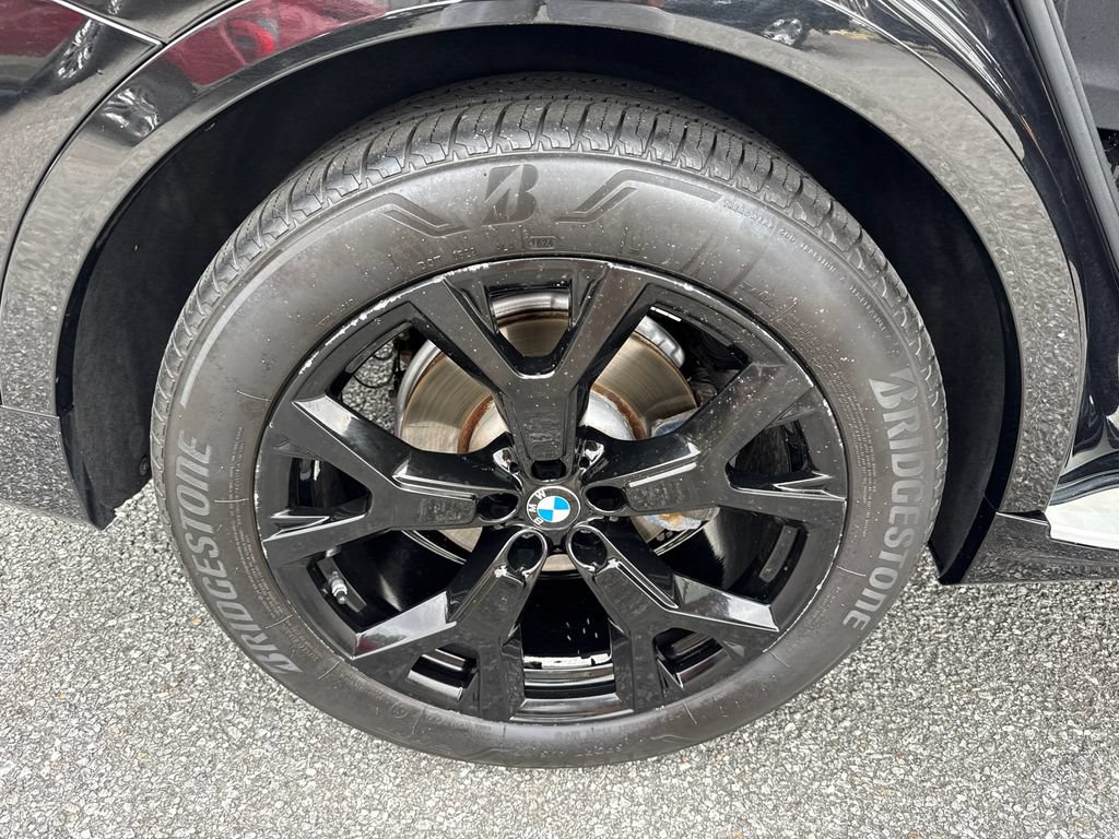 Used 2019 BMW X7 xDrive40i w/ Premium Package AWD/4WD image 17
