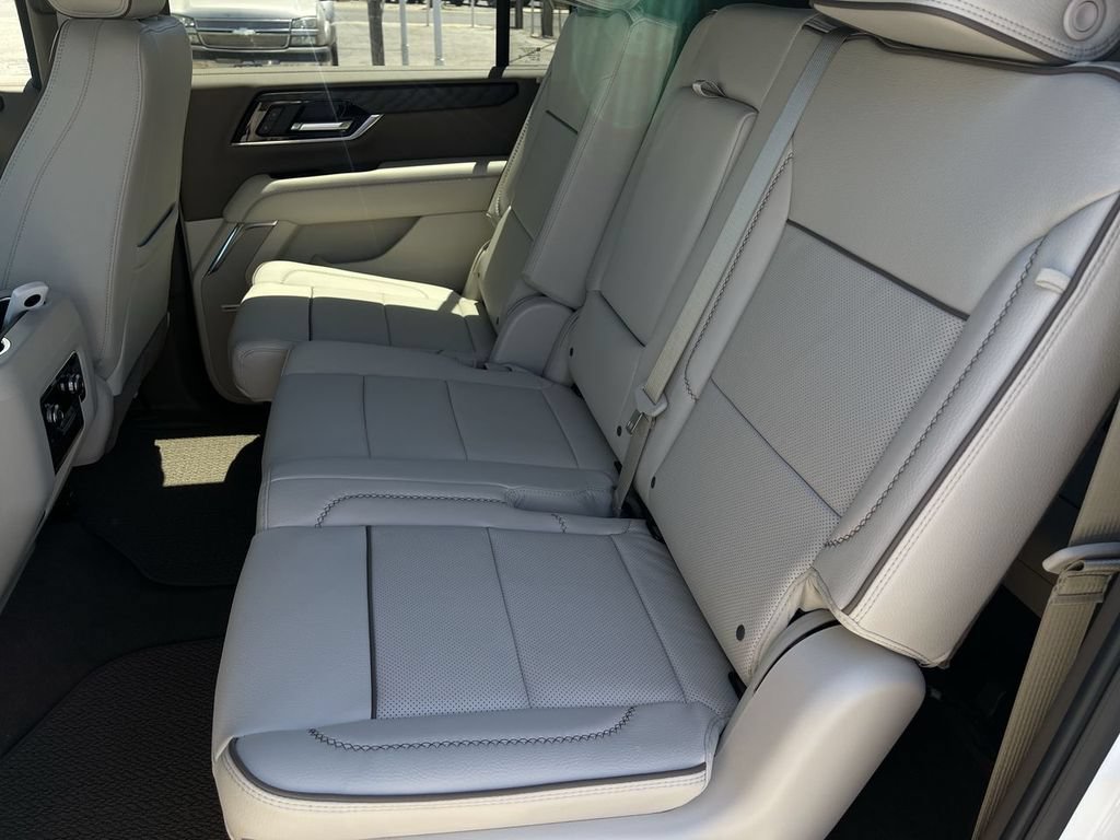 New 2026 GMC Yukon XL Denali AWD/4WD image 25