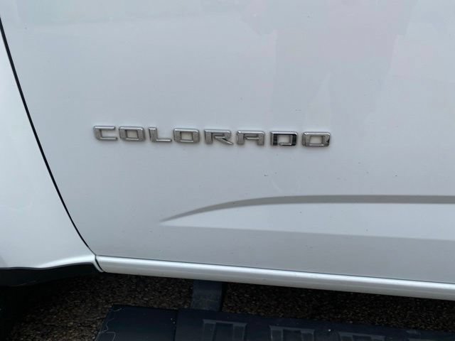 Used 2022 Chevrolet Colorado Z71 AWD/4WD image 14