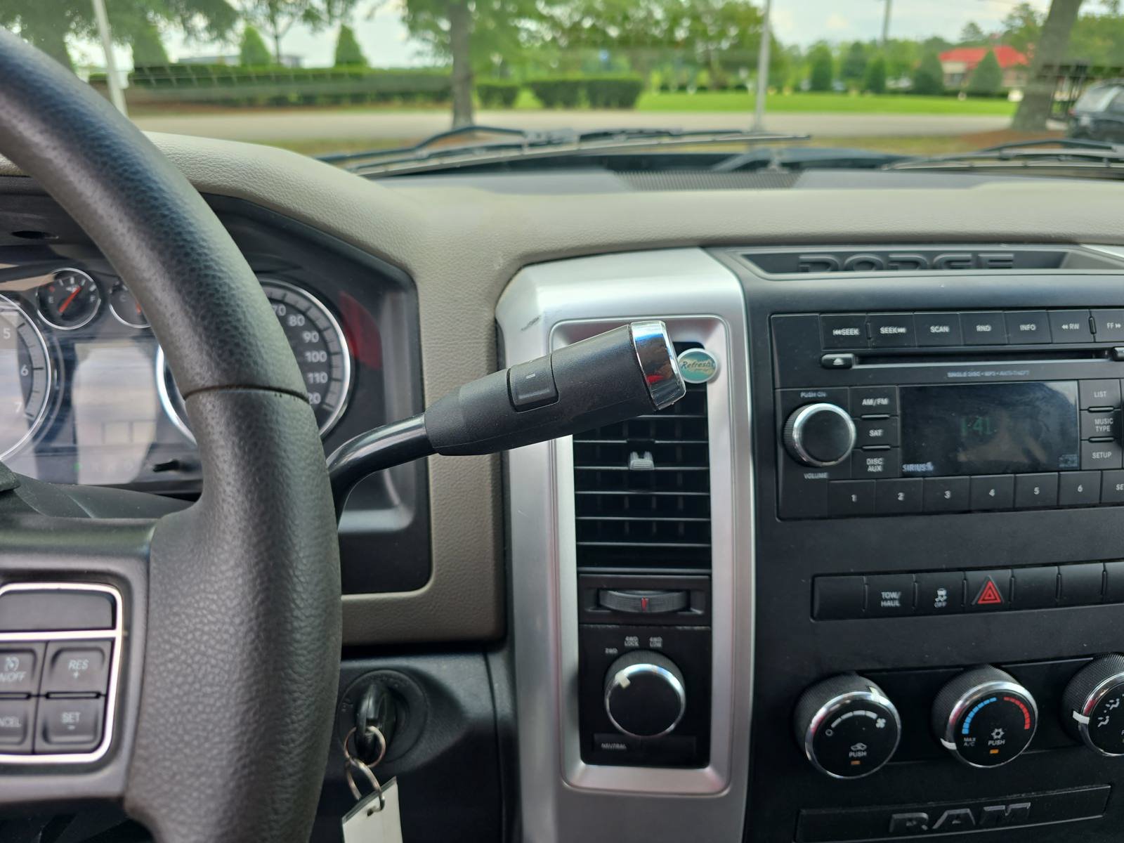 Used 2012 RAM 1500 Classic SLT AWD/4WD image 23