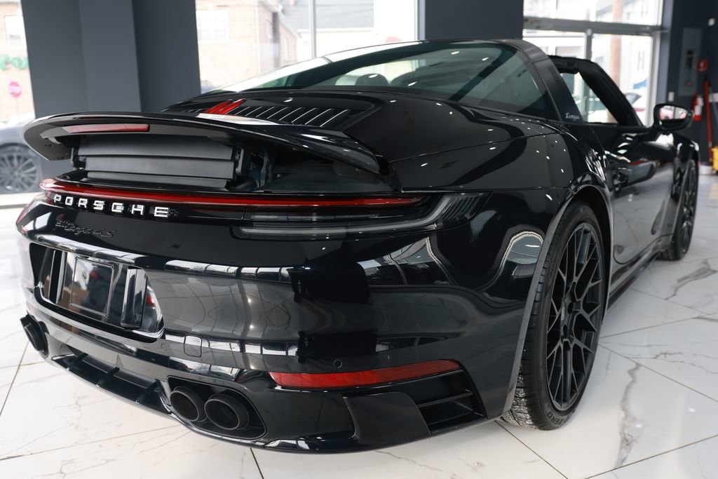 Used 2021 Porsche 911 Targa 4S image 8