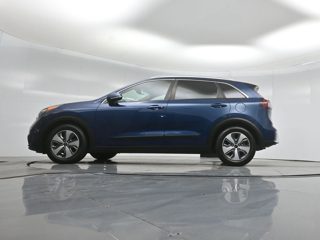 Used 2018 Kia Niro EX image 8