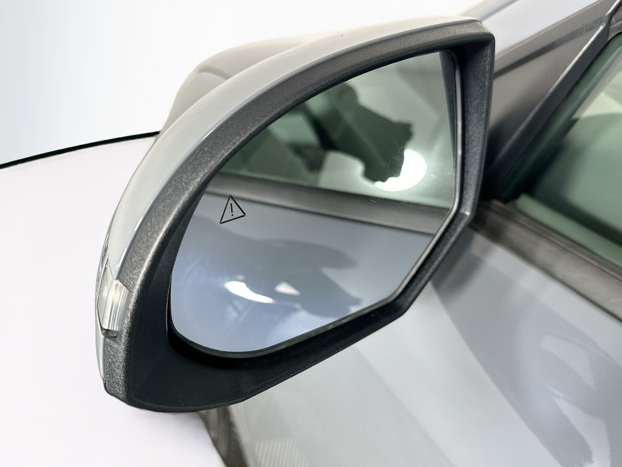 Used 2023 Hyundai Ioniq 6 SEL RWD image 16