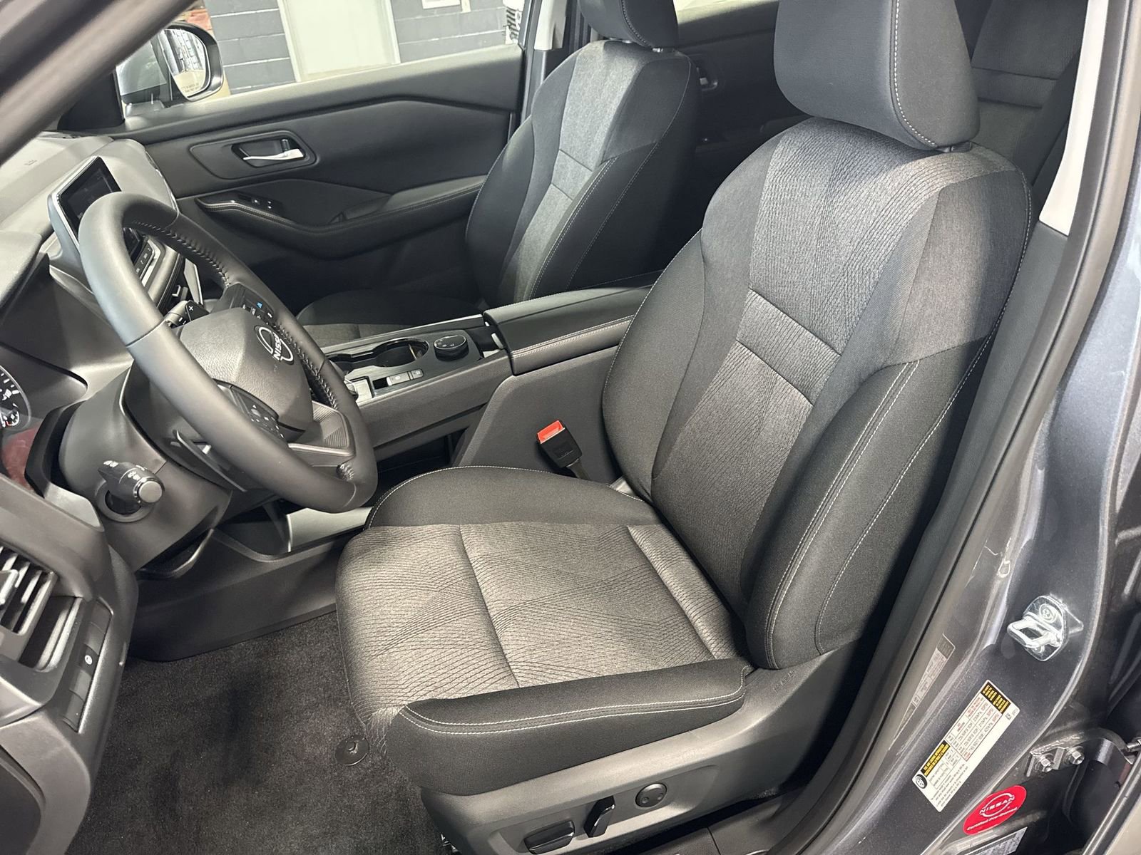 Certified 2026 Nissan Rogue SV w/ Cold Weather Package image 27
