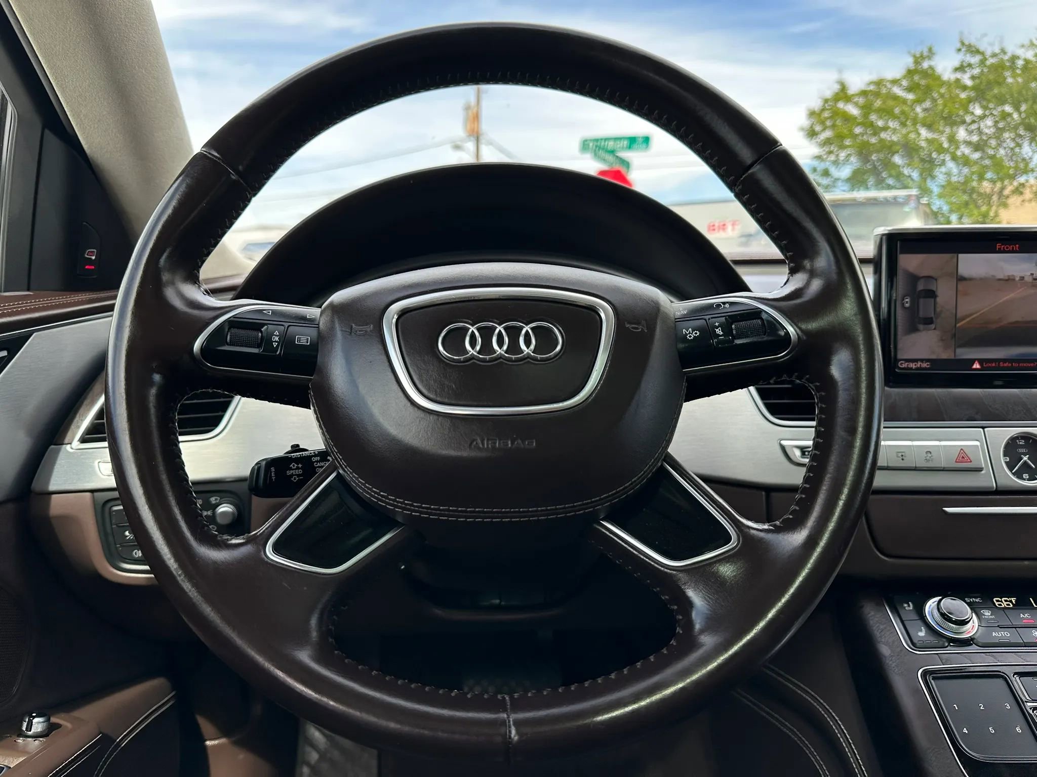 Used 2016 Audi A8 L 4.0T image 35