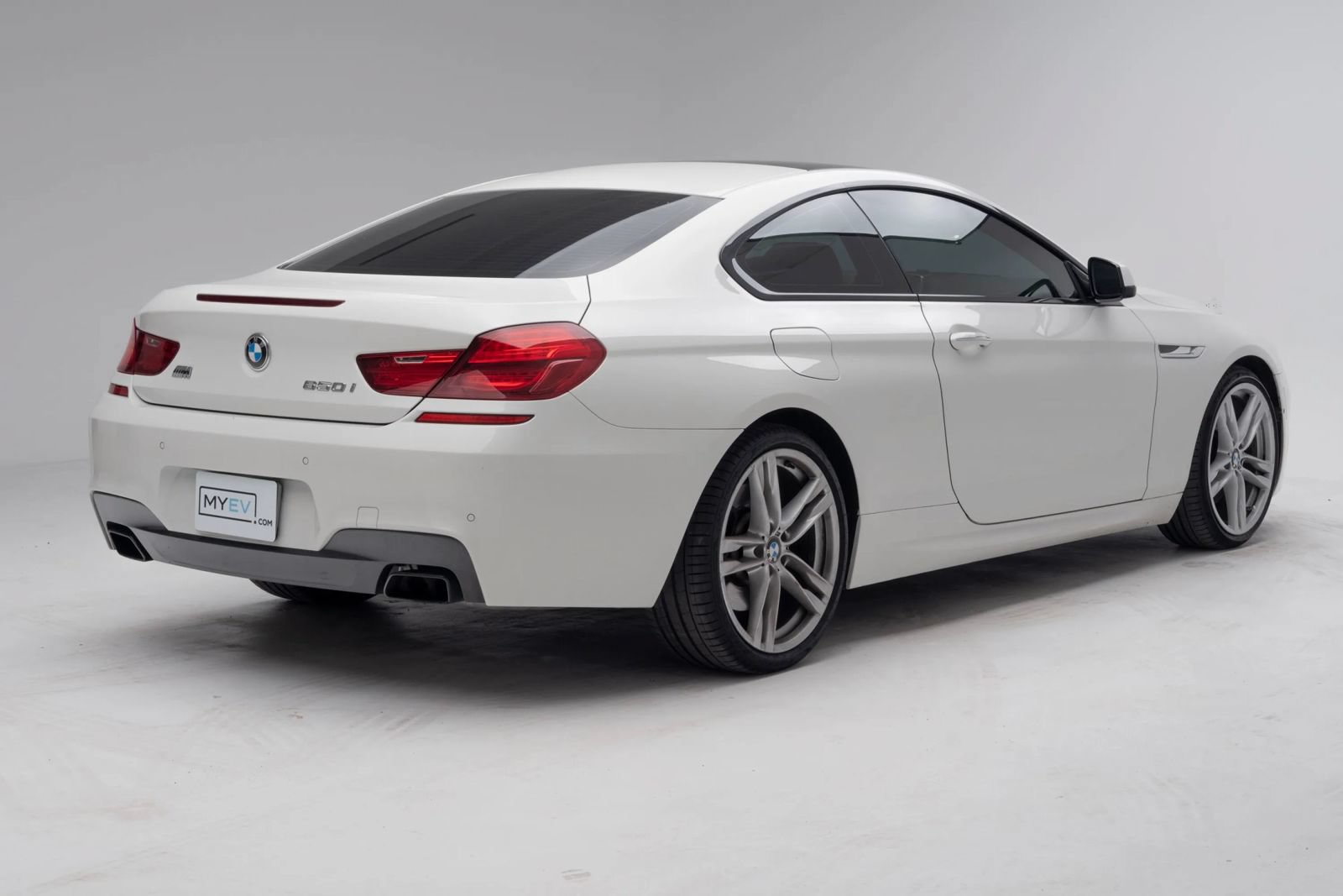 Used 2014 BMW 650i Coupe RWD image 2