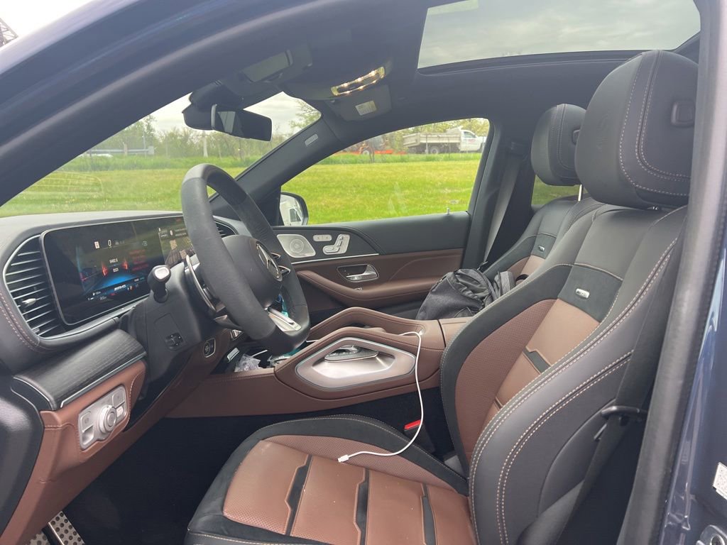 Used 2025 Mercedes-Benz GLE 53 AMG 4MATIC Coupe image 29