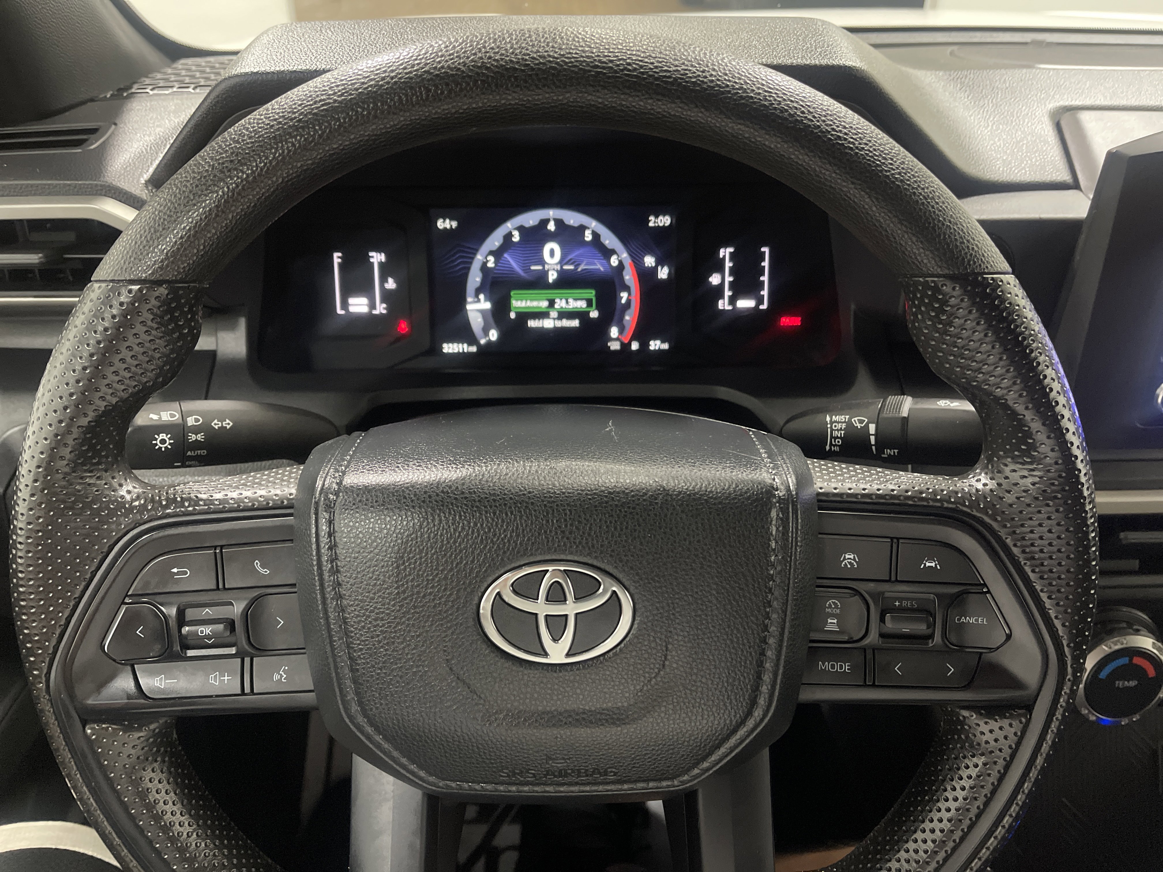 Used 2024 Toyota Tacoma SR RWD image 22
