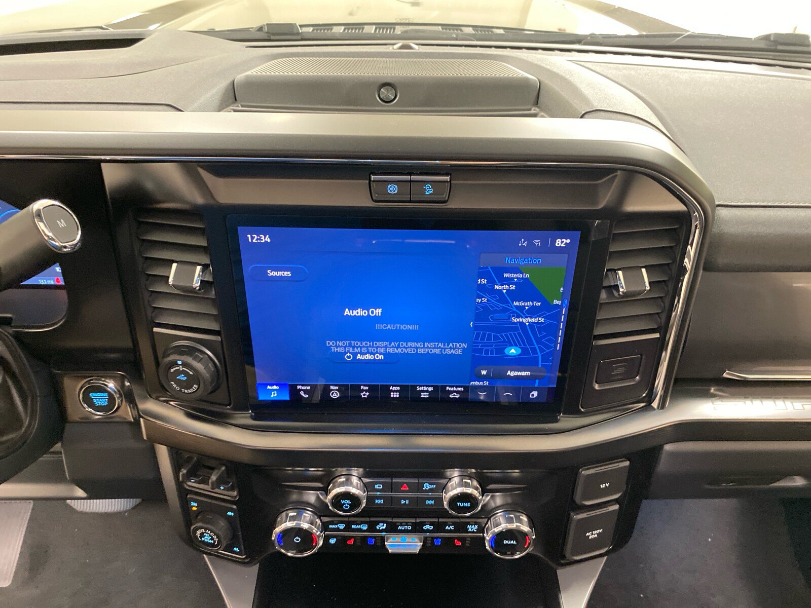 New 2026 Ford F350 Lariat w/ Tremor Off-Road Package AWD/4WD image 24