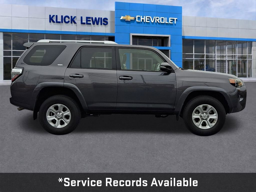 Used 2015 Toyota 4Runner SR5 Premium image 9