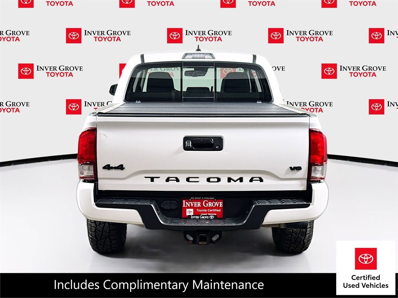 Certified 2022 Toyota Tacoma SR5 w/ Technology Package image 6