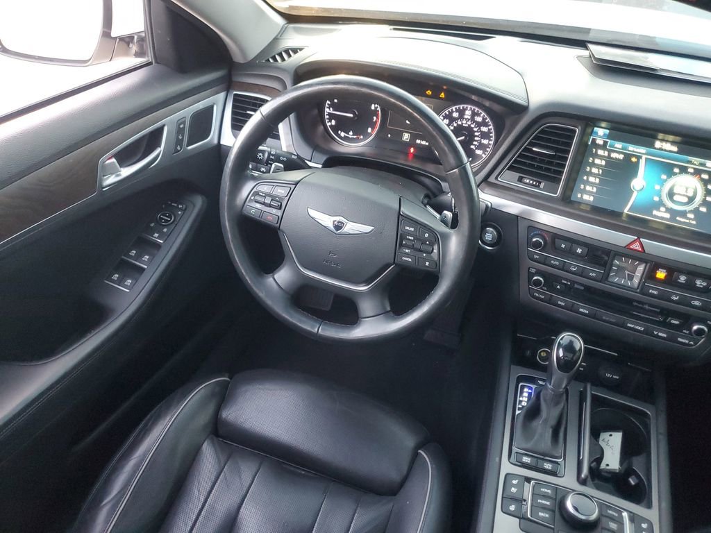 Used 2015 Hyundai Genesis 3.8 w/ Option Group 04 image 11