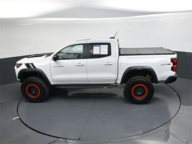 Used 2024 Chevrolet Colorado ZR2 w/ ZR2 Convenience Package III image 27