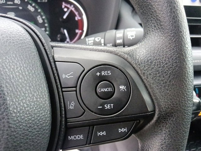 Used 2024 Toyota RAV4 XLE image 19