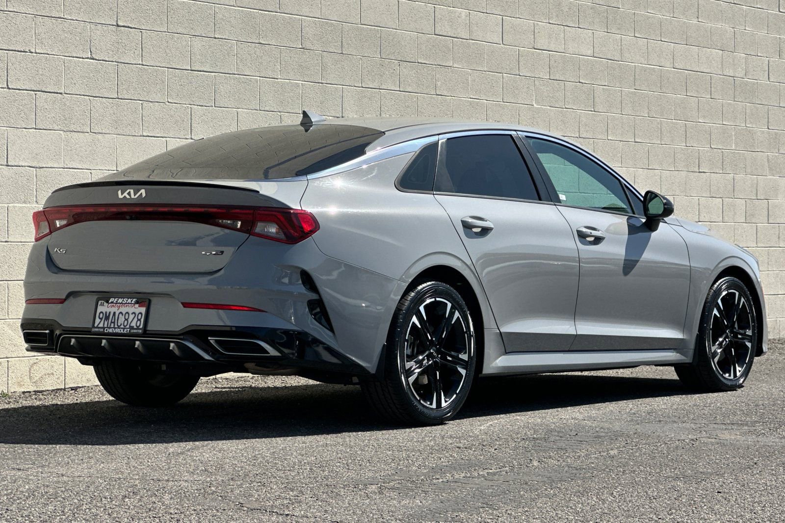 Used 2022 Kia K5 GT-Line FWD image 4