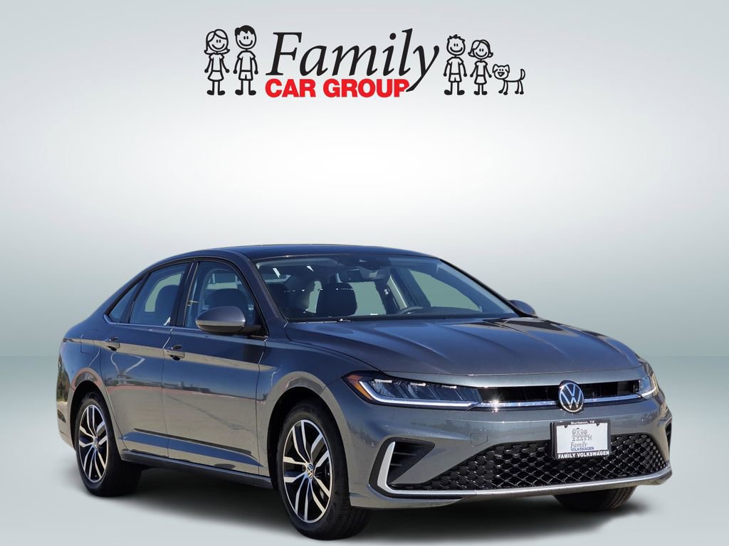 New 2026 Volkswagen Jetta SE image 2