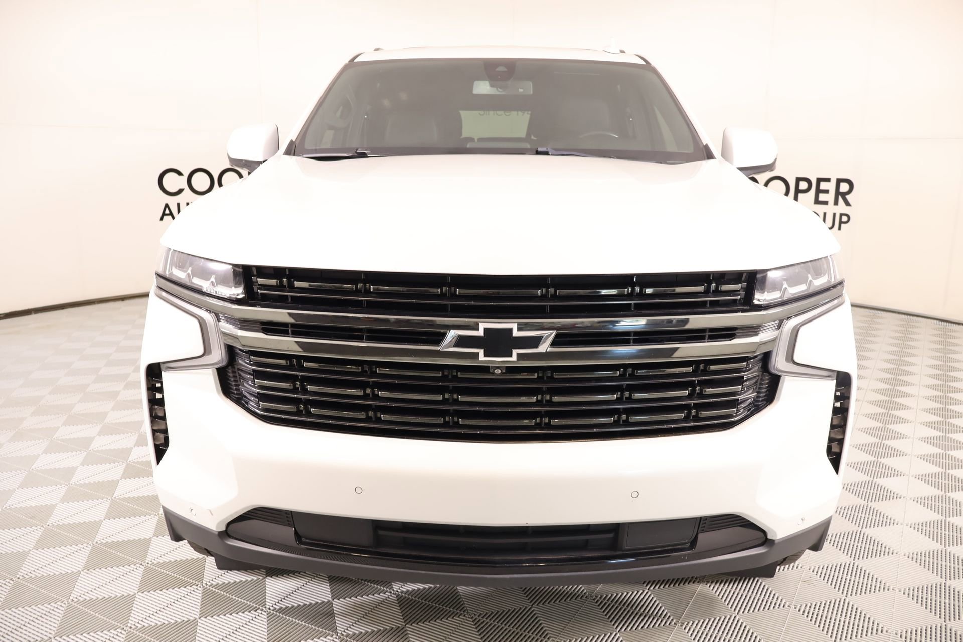 Used 2021 Chevrolet Tahoe RST w/ Luxury Package RWD image 8