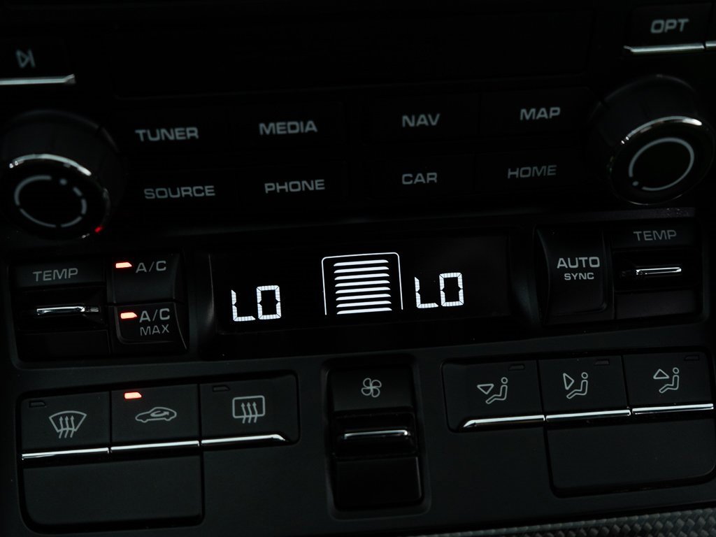 Used 2019 Porsche 911 GT3 RS image 30