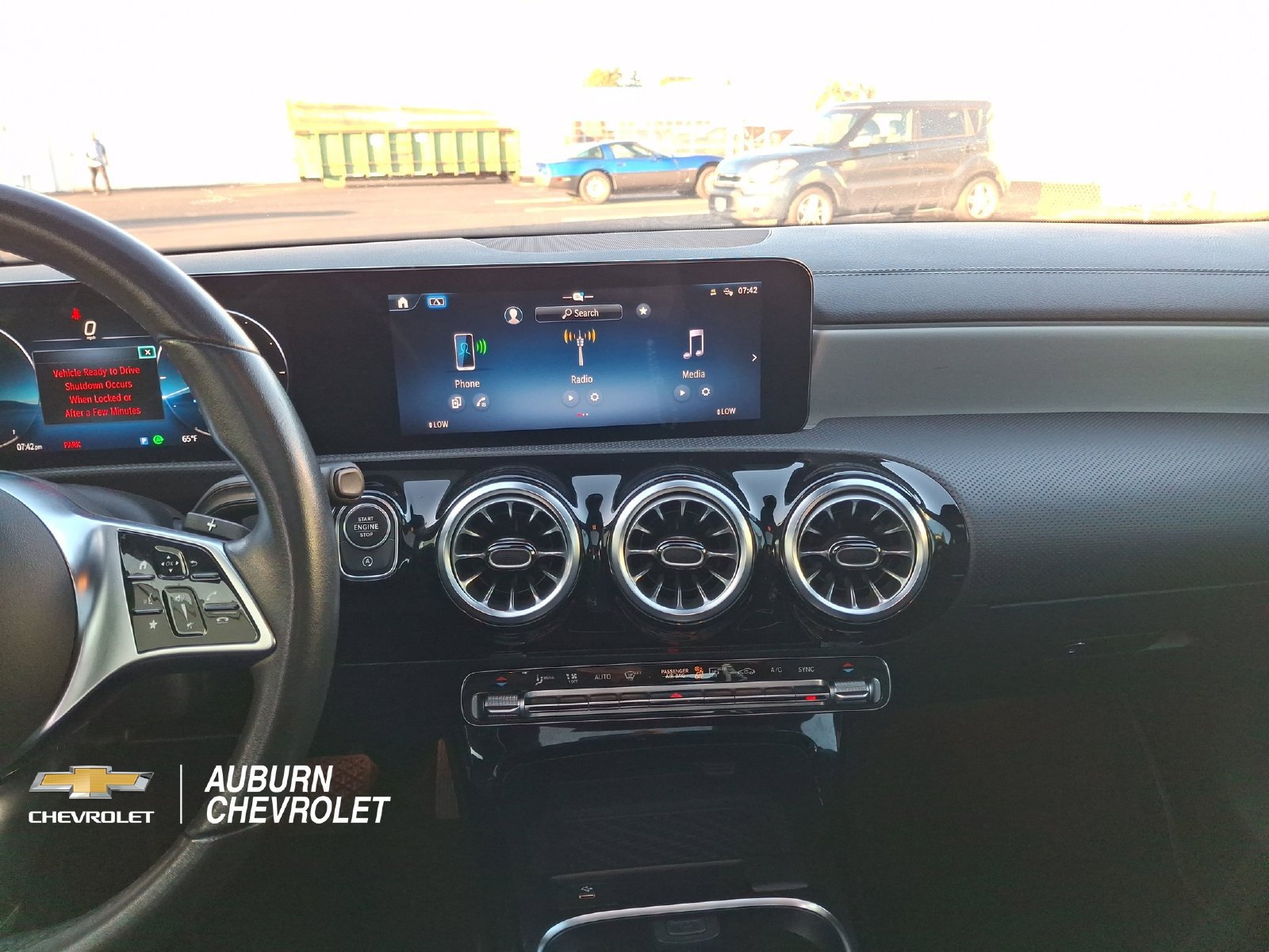 Used 2025 Mercedes-Benz CLA 250 4MATIC image 11