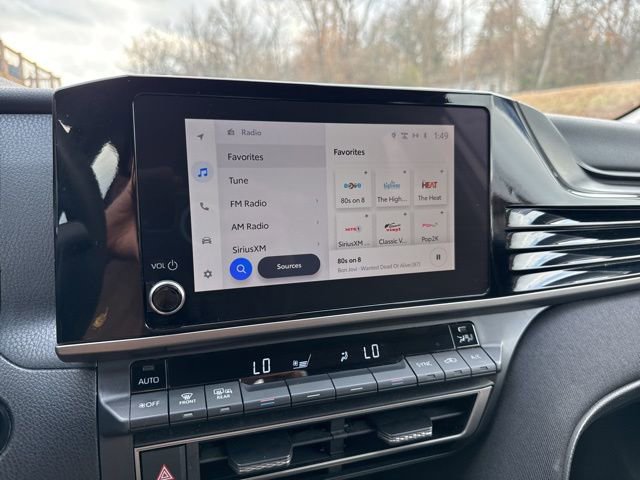 Used 2025 Toyota Camry LE image 25