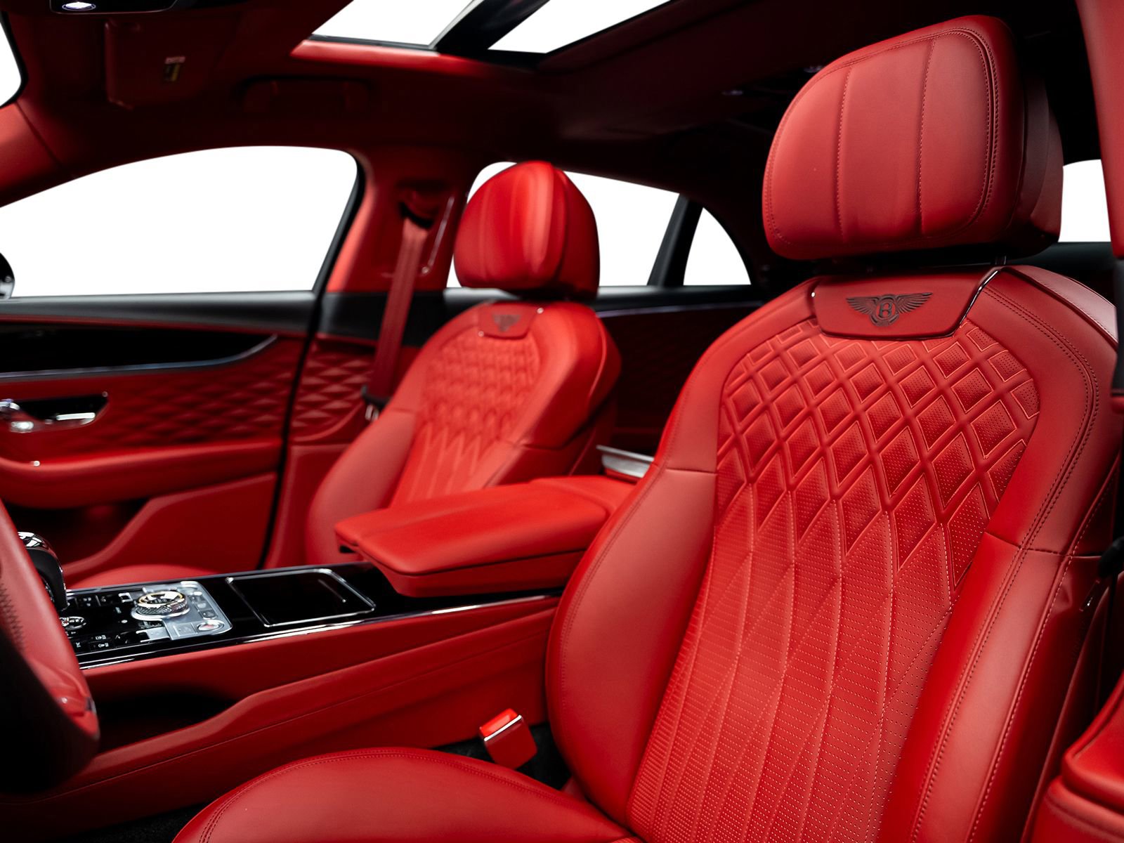 Used 2022 Bentley Flying Spur V8 image 33