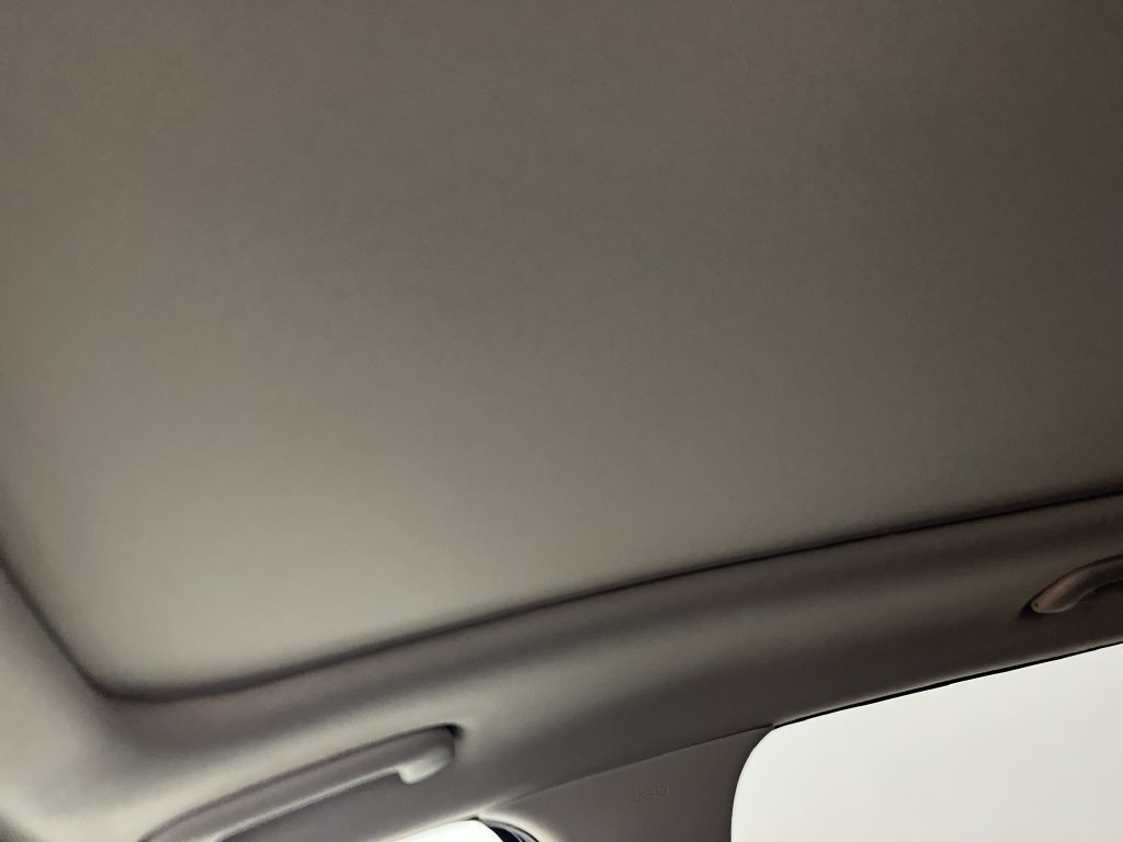 Used 2025 Kia Sorento S w/ Panoramic Sunroof Package FWD image 22
