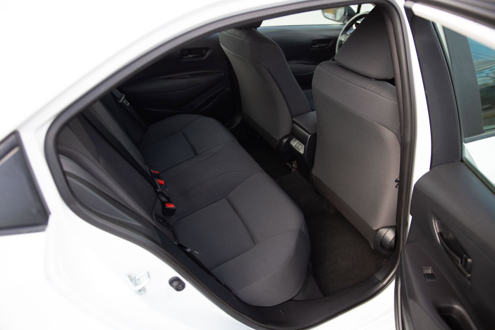 Used 2024 Toyota Corolla LE image 20