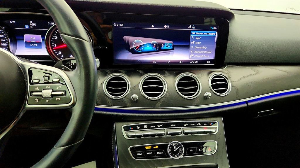 Used 2020 Mercedes-Benz E 350 Sedan image 18