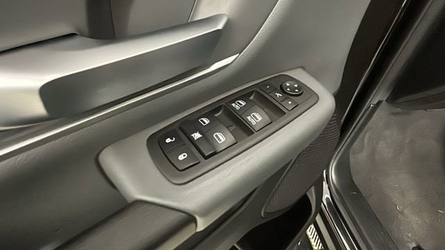 Used 2022 RAM 1500 Big Horn AWD/4WD image 11