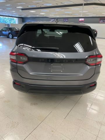 Used 2024 Honda Pilot LX image 7